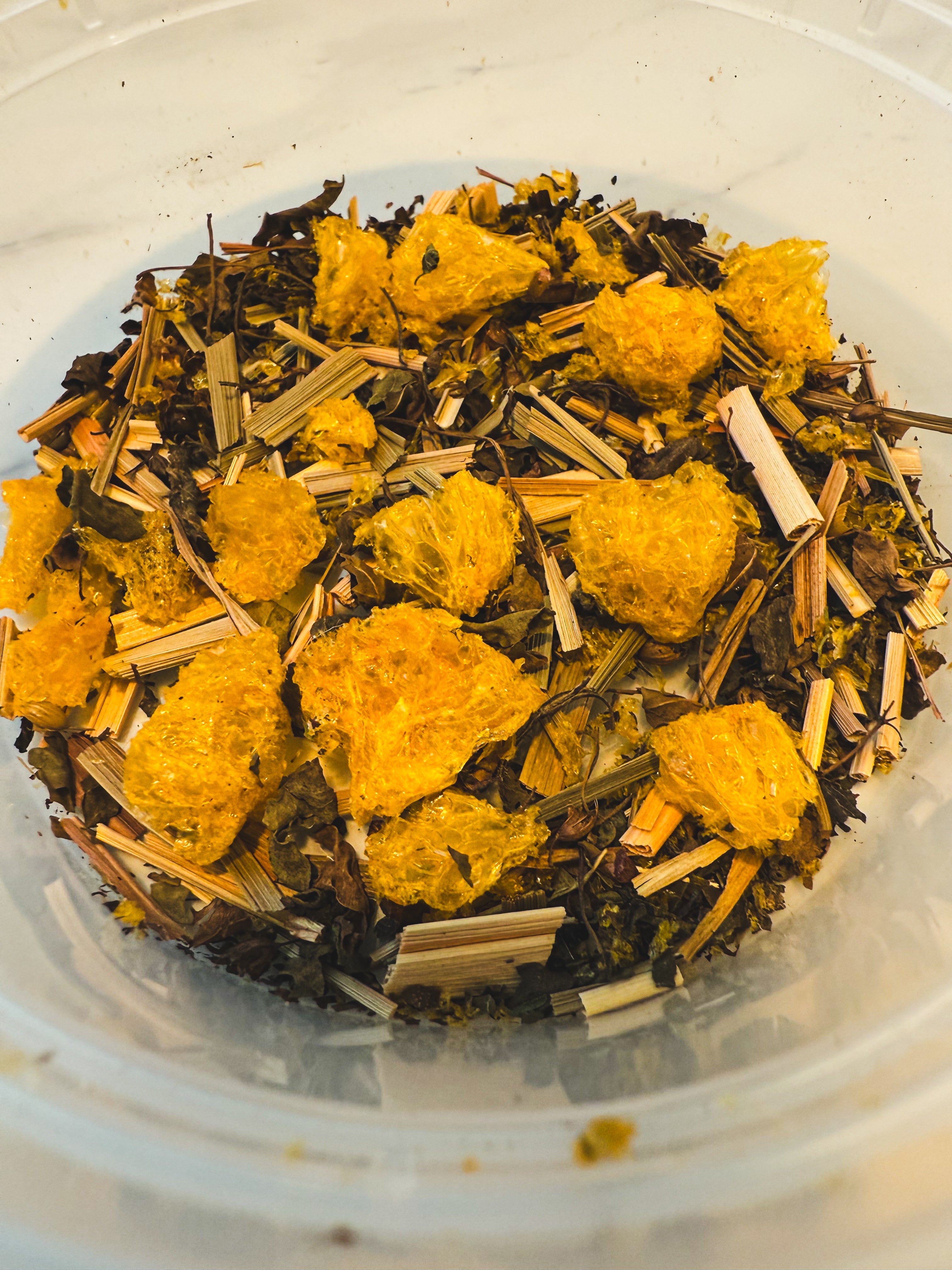 5 herbs YOU can utilize in your everyday diet